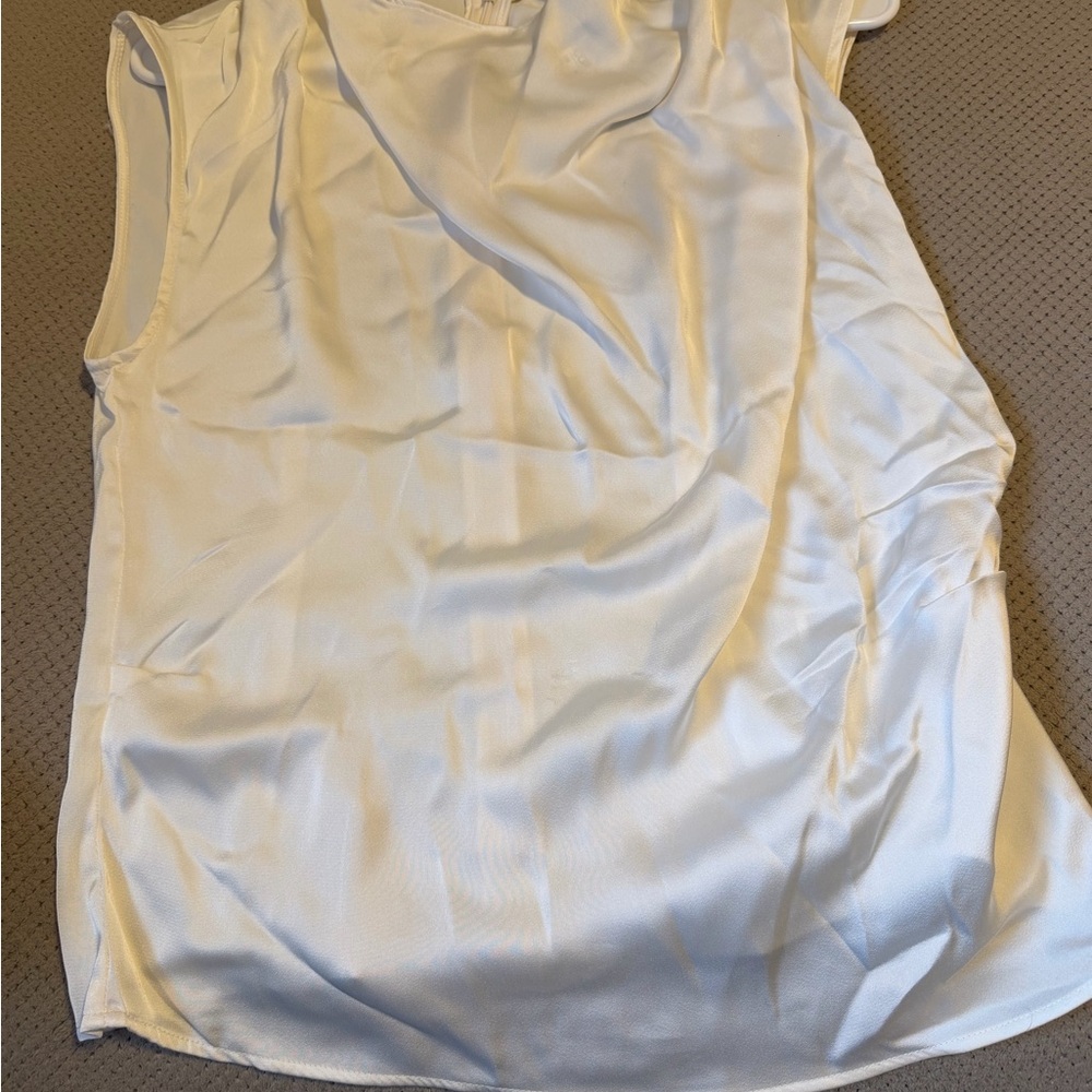 H&M Cream Sleeveless Drape-Front Blouse - Picture 6 of 6